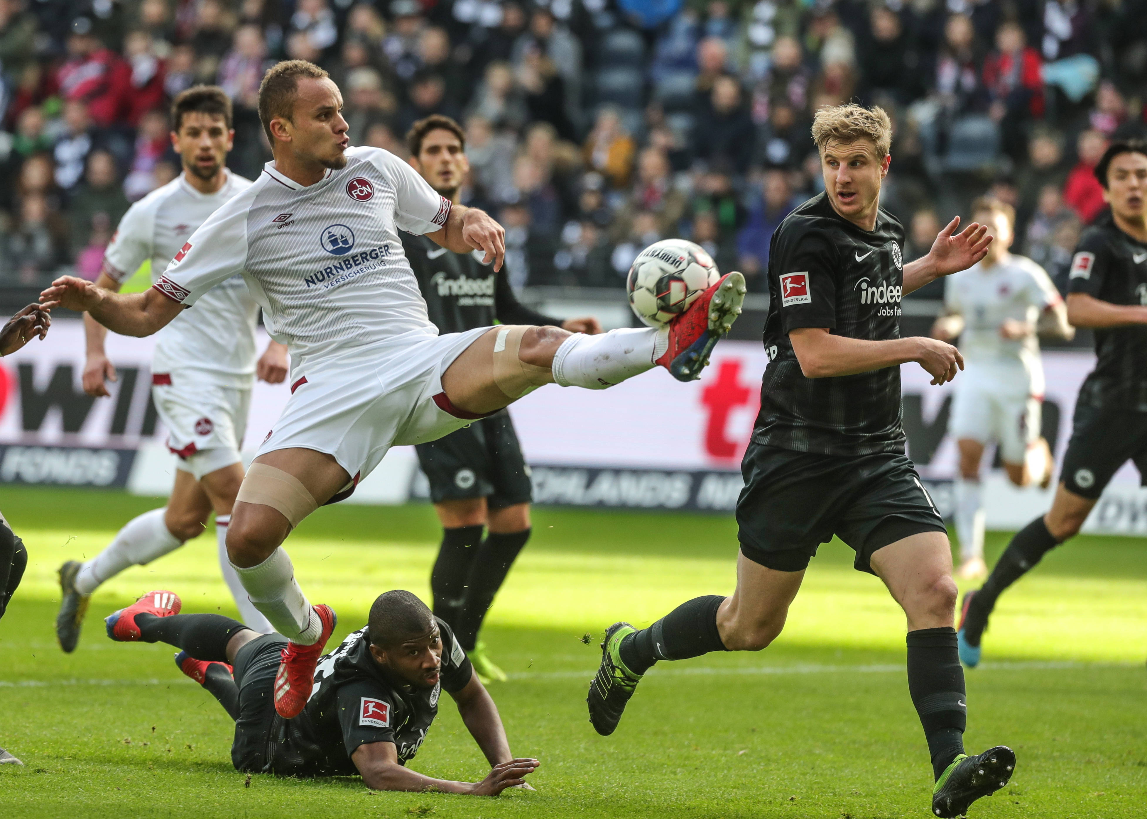 形势不妙！雄鹿7连败现存联盟最长，排名跌至东部第11