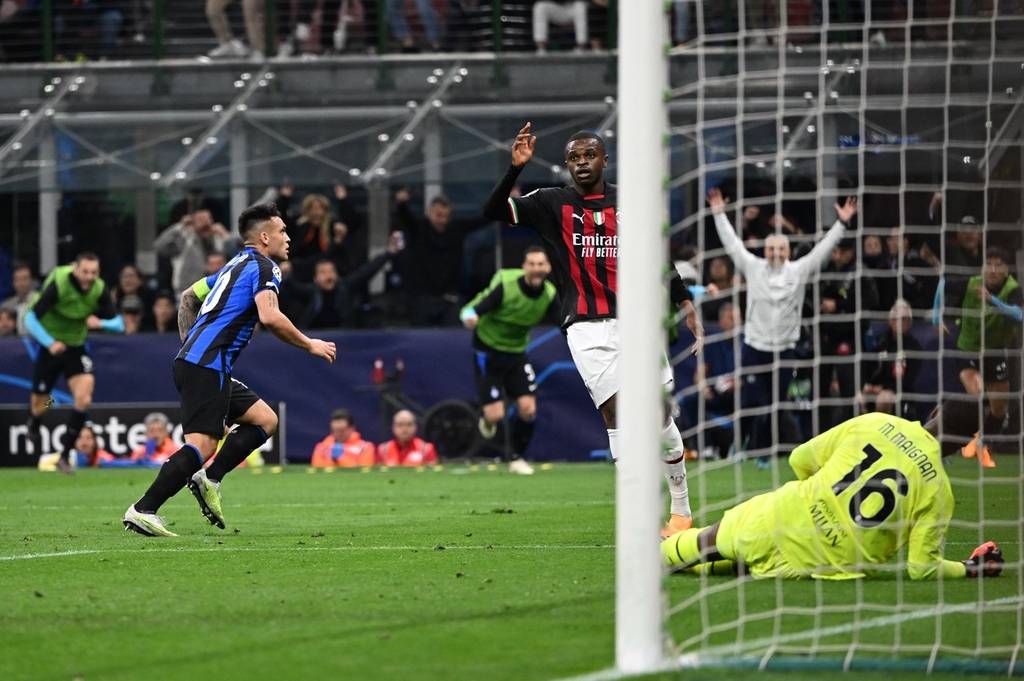 施洛特贝克：吉拉西最近过得确实不容易，但教练一直信任他