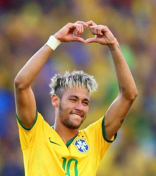 亚冠生死战：柔佛魔鬼主场围剿残阵海港 达席尔瓦PK奥斯卡成破局关键