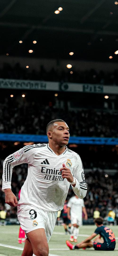 官方：中超入籍球员的薪酬限额可按照外援标准执行