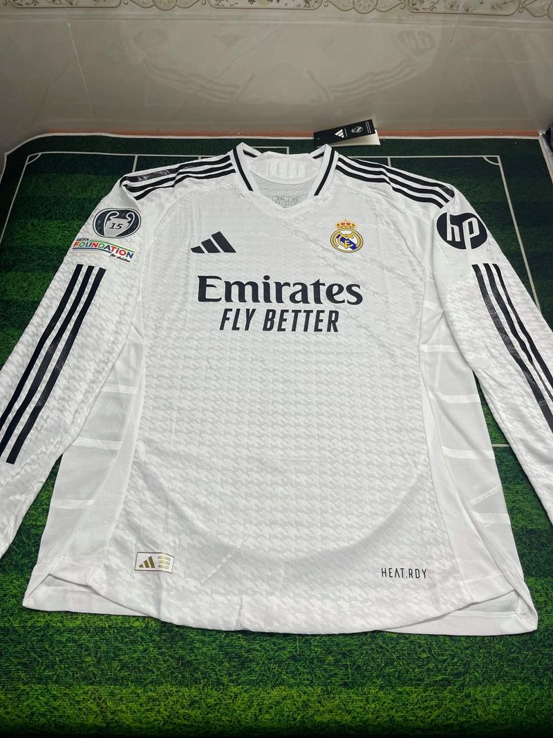 维希涅夫斯基：主场对阵荷兰是梦想，上场吃牌是因不懂规则