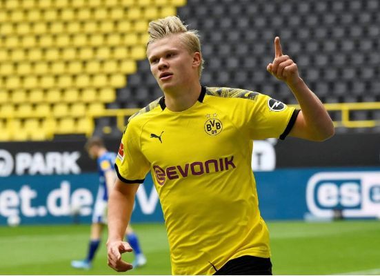 网红：我怀上了德佩的孩子，但他不正面回应还给我找了名律师