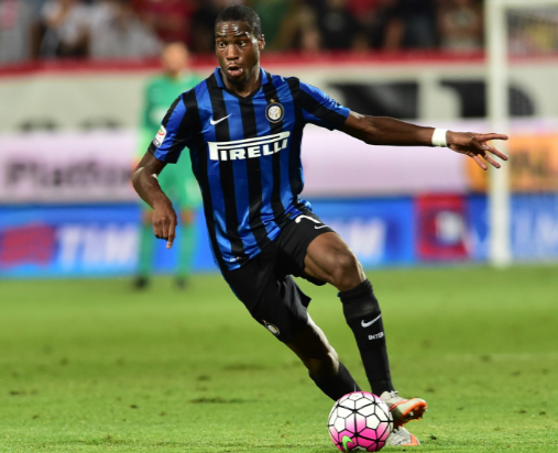 凯尔特人本赛季对50%胜率球队拿到7胜，全联盟仅次于活塞