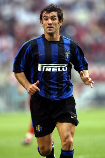 康宁汉姆携杜伦轮番冲击灰熊内线，率活塞开局轰10-4